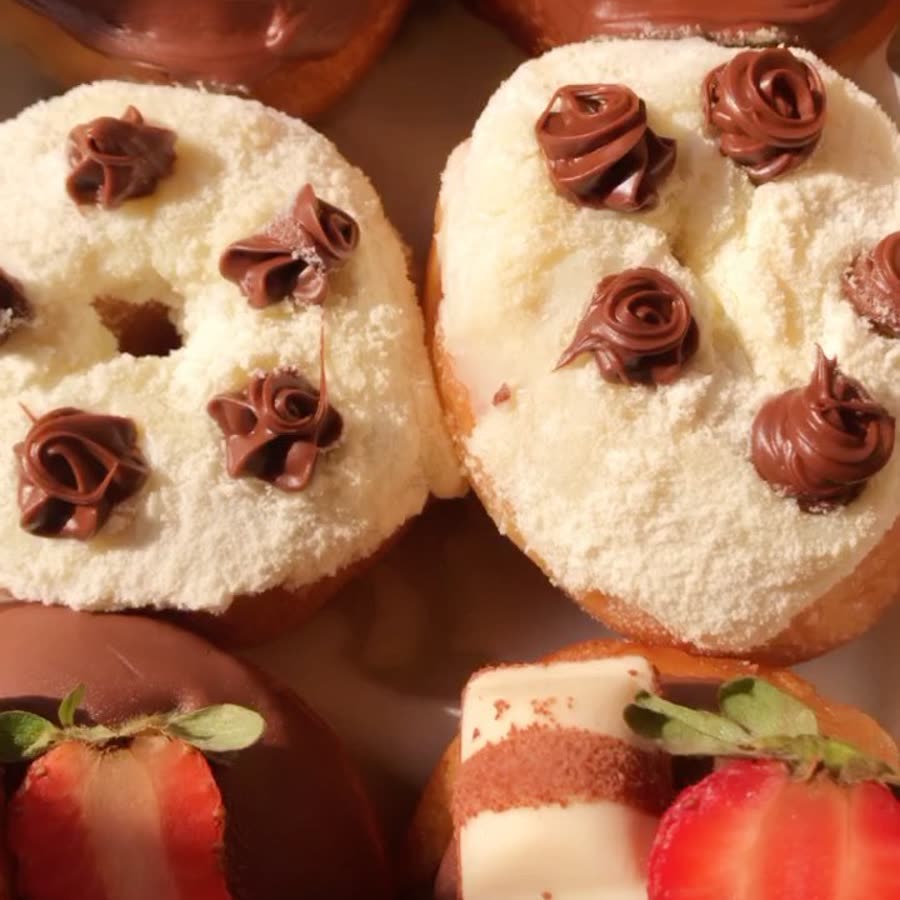 Donuts de Ninho com Nutella e morango
